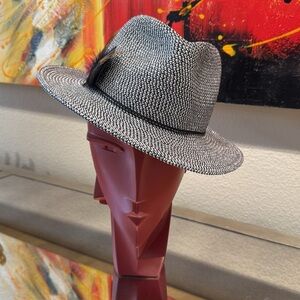 Women’s Fedora Hat Feathers